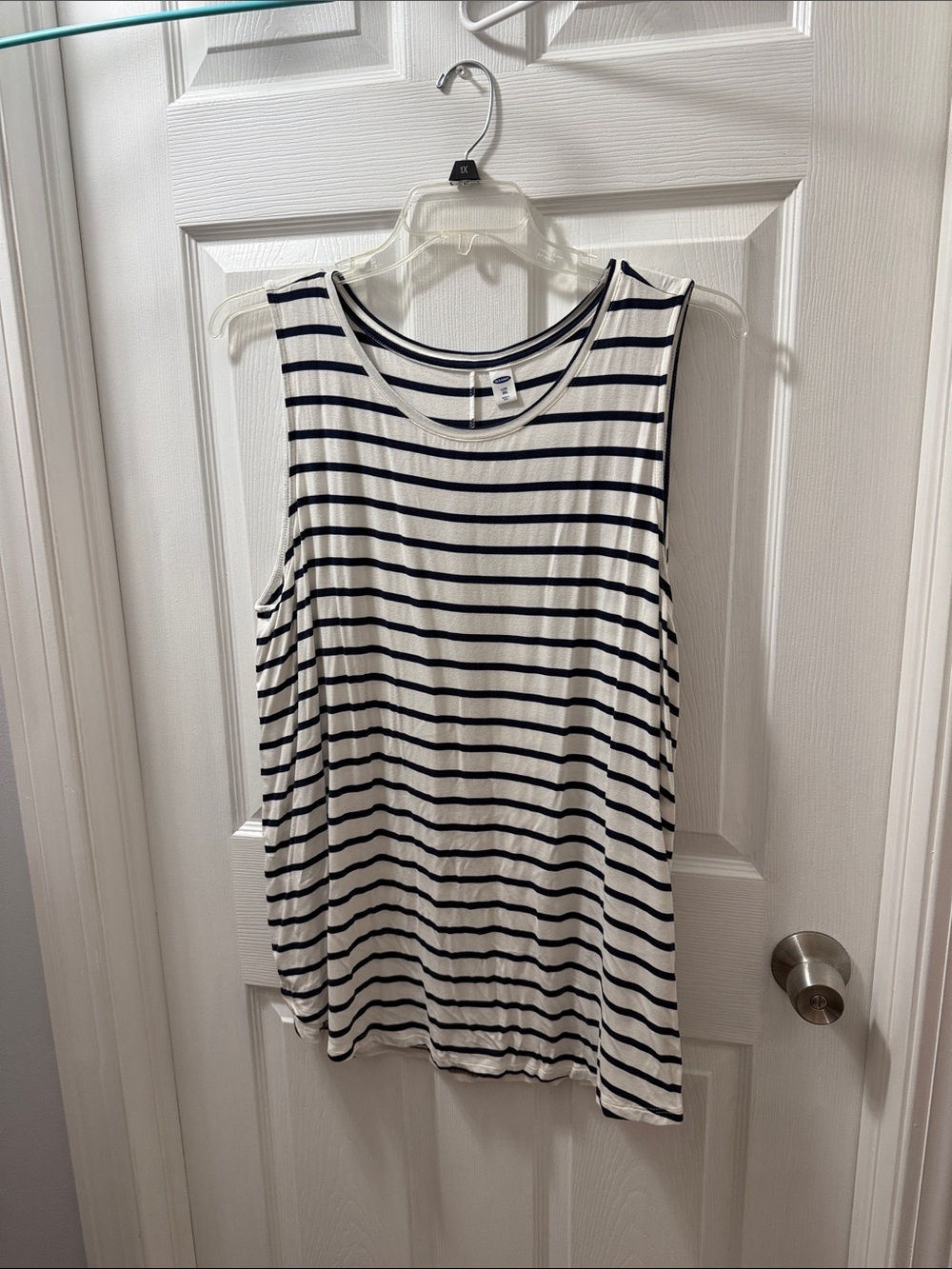 Old Navy Women's Sleeveless Striped Tank Top - White & Navy